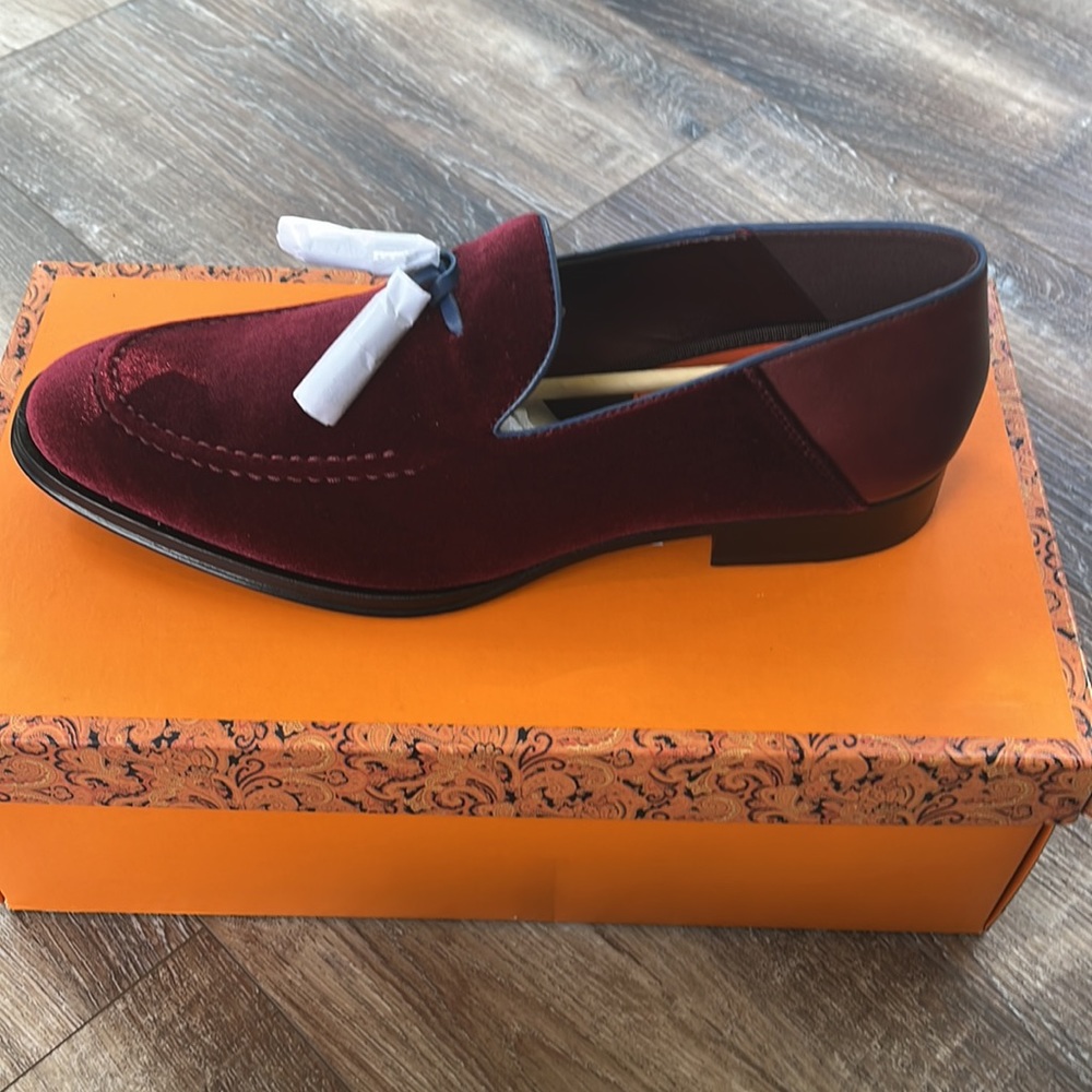 Tallia Fabio Cranberry Red Leather Velvet Tasseled Loafers Dress Shoes Sz 9.5 M